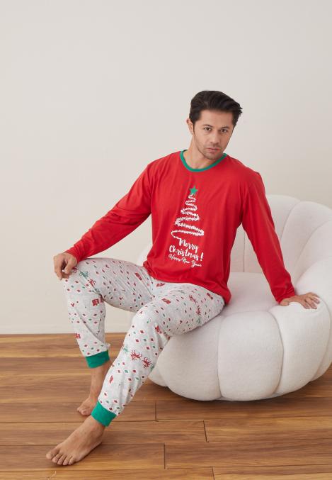 Pijama barbati Craciun " Merry Chrystmas " maneca lunga ,pantaloni lungi,Culoare Rosu Engros
